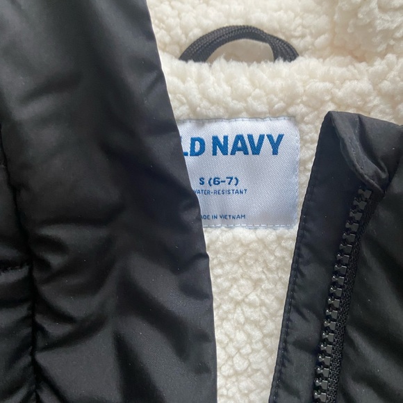 Puffer Jacket - Picture 3 of 4